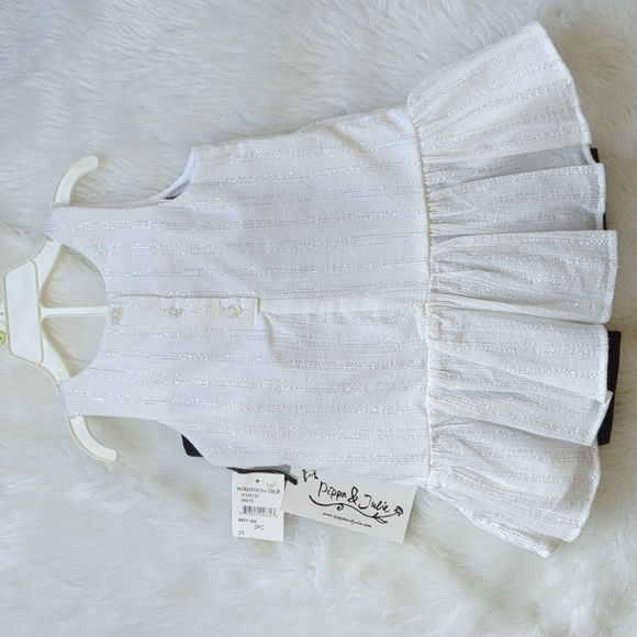 PIPPA & JULIE | White Shimmer Top & Black Leggings Party Holiday Set - Picture 5 of 8